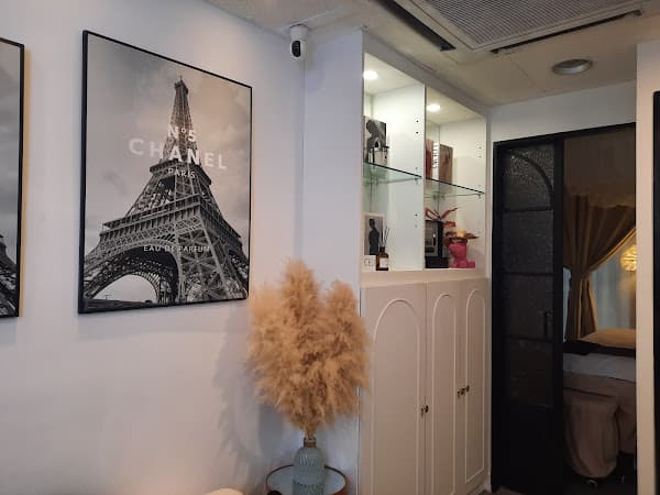 Teresa Tseung review photo 1